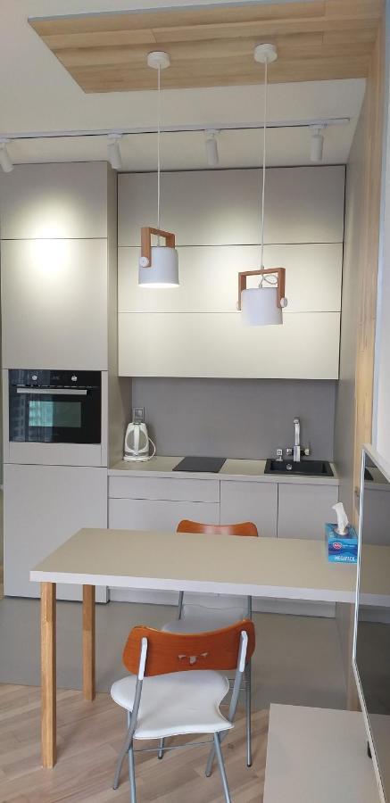 Appartement Новая Эко-Квартира У Метро Славутич à Kiev Extérieur photo